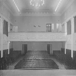 фото  новокузнецк 1937 театр юного зрителя зрительный зал.jpg