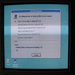 Решил я осуществить свою давнюю мечту, а именно - посидеть в сети Интернет под Windows 3.11, компьютер я решил тоже использовать старый, чтобы всё было приблизительно из одного времени, кроме того, чем старее компьютер, тем веселее! К моему удивлению, всё вышло не так сложно, как казалось, Windows 3.11 ещё много чего может показать в 21-м веке!