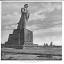 Монумент И. В. Сталина на канале имени Москвы. Скульптор С. Д. Меркуров. 1937
