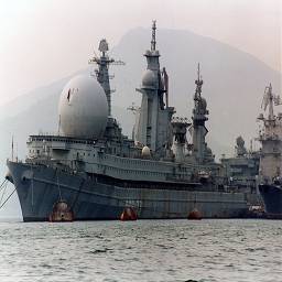 Урал-Атомный корабль радиоэлектронной разведки ССВ-33