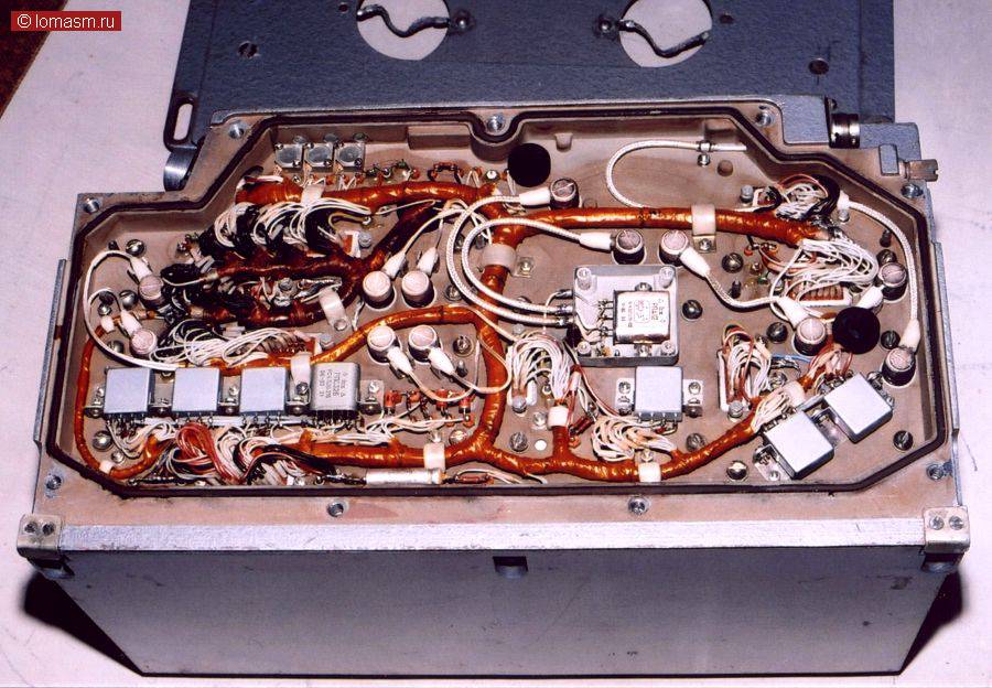 Радиостанция 173. Р-173 радиостанция. Радиостанция УКВ Р-173. Р-173м радиостанция дальность. Радиостанция р-173 "Абзац".