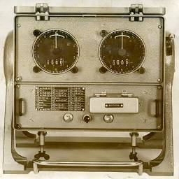 Советская ламповая судовая радионавигационная система кпф-2