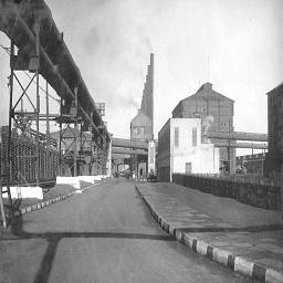фото  новокузнецк 1937 макадамные дороги на территории заводы.jpg