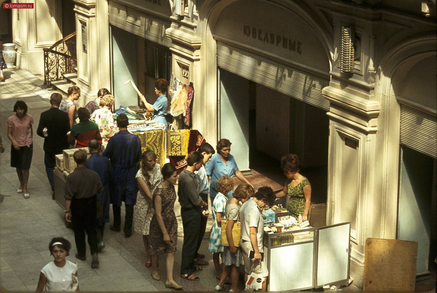 Ссср 60 х. Жак Дюпакье фото Москвы. Москва ГУМ В 60е. Москва, ГУМ, 1964 год.. ГУМ 1968 Москва.