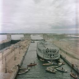 ПРОМЫШЛЕННОСТЬ СССР в фотографиях Семена Фридлянда